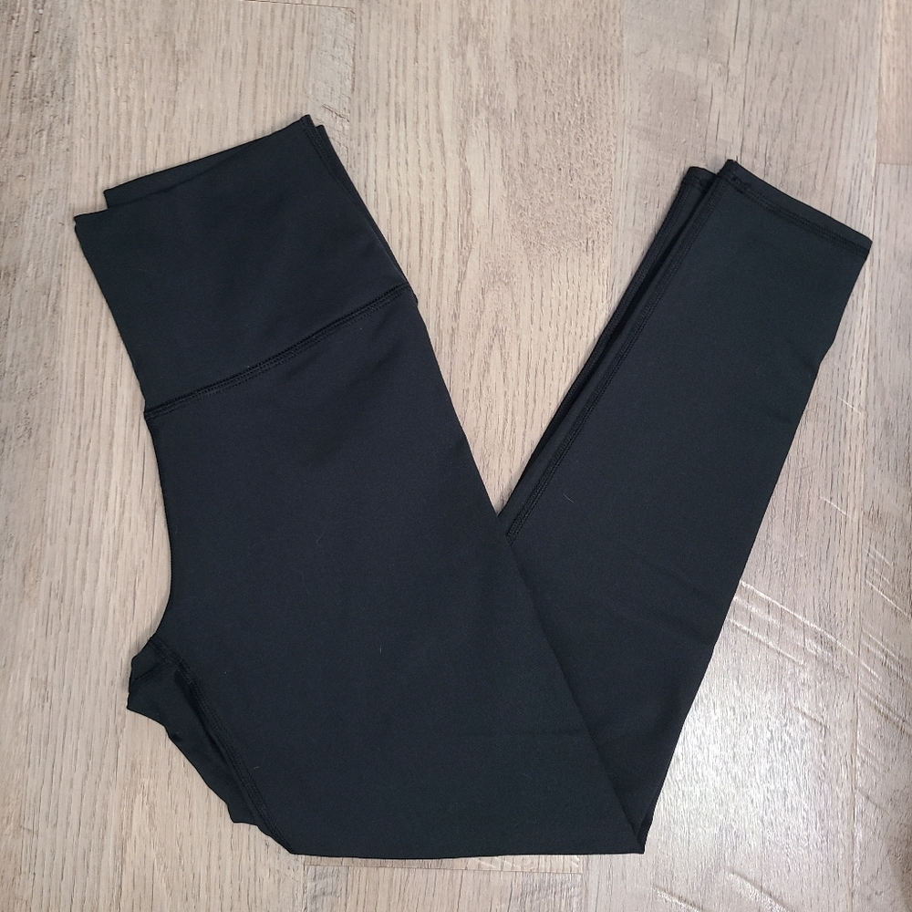 Aerie Move High Waisted 7/8 Legging